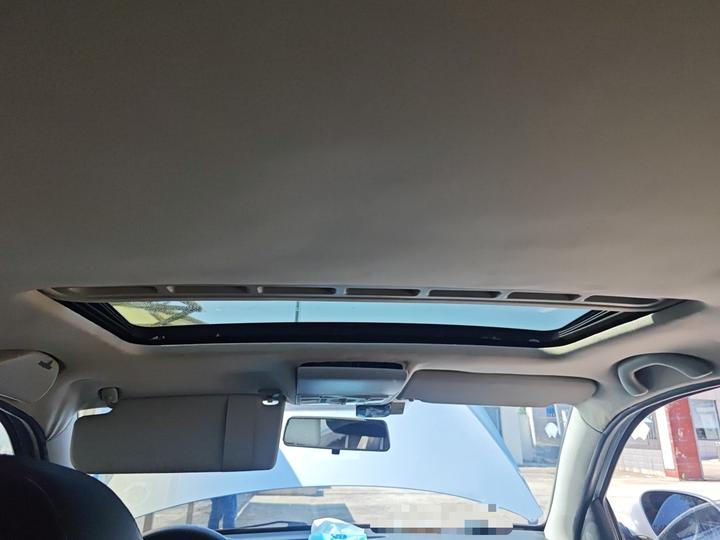 Lavida 2011 1.4TSI DSG photo 8