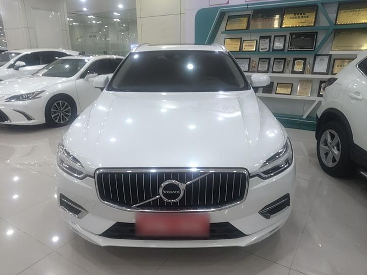 XC60 2021 T5 AWD Luxury photo 2