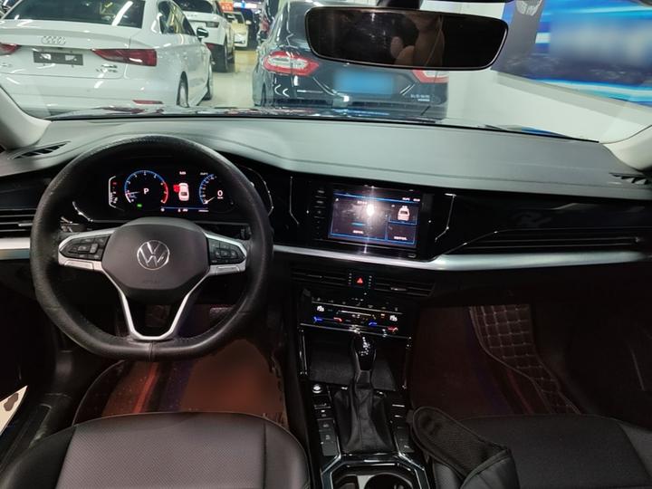 Passat 2025 330TSI Elite photo 5