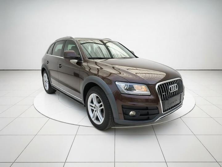 Q5 2017 Plus 40 TFSI Tech photo 3
