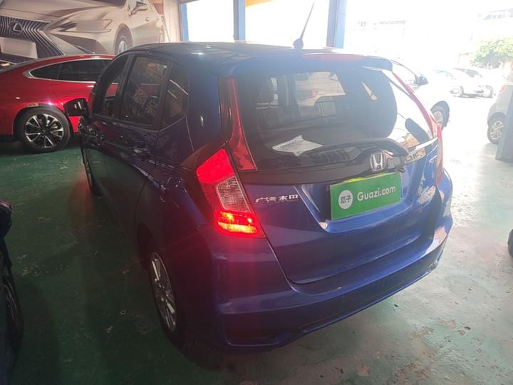 Fit 2018 1.5L CVT Comfort photo 4