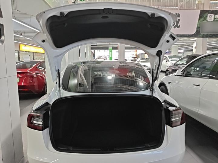 Model 3 2020 Facelift Long Range RWD photo 8
