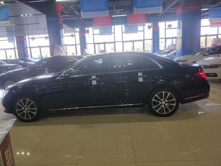 E-Class 2016 E 200 L photo 4