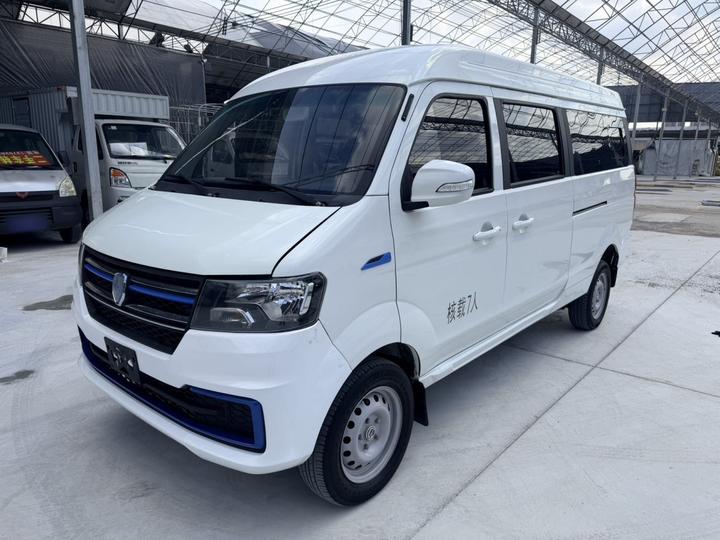 Jinbei Hiace EV 2023 Comfort