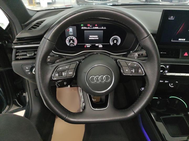 A4L 2024 40 TFSI Luxury Dynamic photo 6