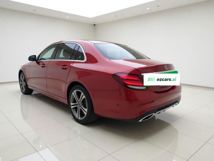 E-Class 2019 E 200 L Sport photo 4