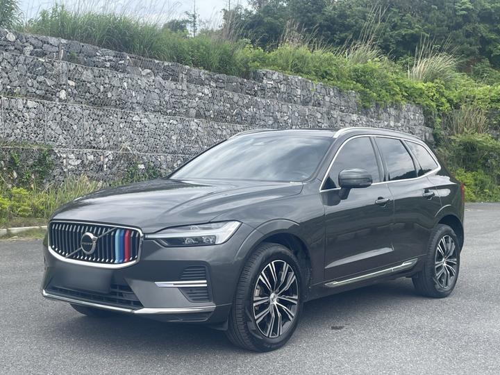 XC60 2022 B5 AWD Luxury