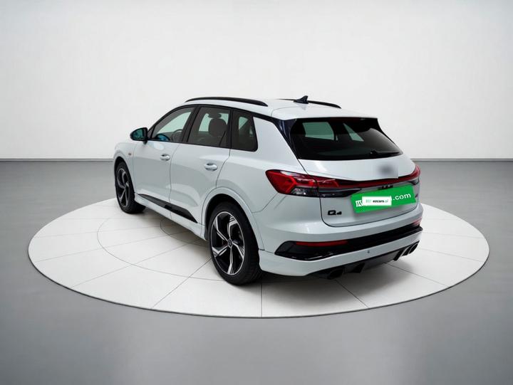 Q4 e-tron 2024 50 e-tron quattro photo 4