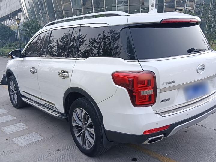 GAC Trumpchi GS8 2017 320T AWD Luxury Connected 7-Seater photo 4