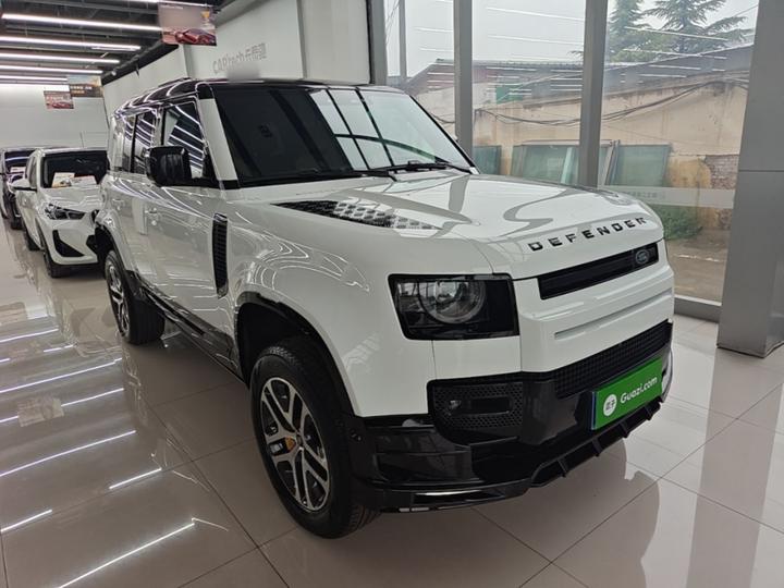 Defender 2025 110 3.0T P400 X-Dynamic HSE photo 3
