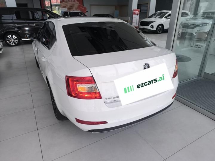 Octavia 2017 TSI280 DSG photo 4