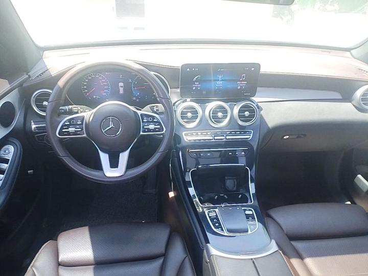 GLC 2022 GLC 260 L 4MATIC Dynamic photo 5