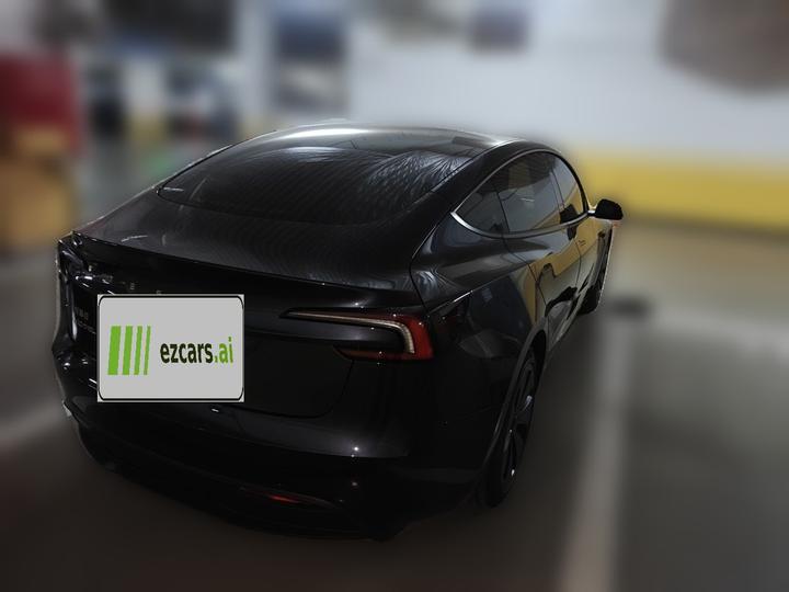 Model 3 2023 RWD photo 4