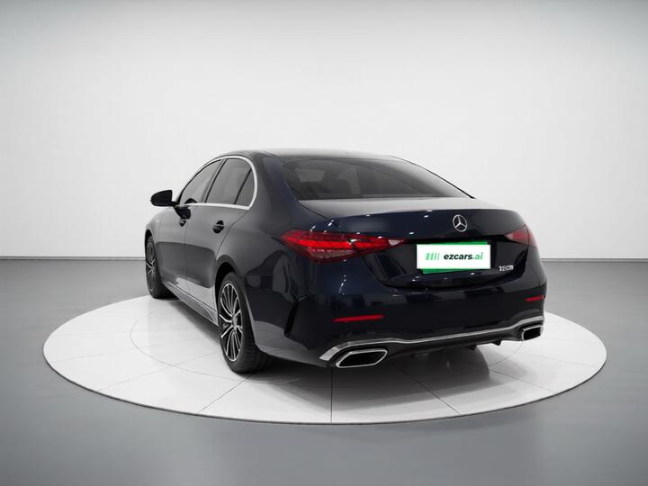 C-Class 2023 Facelift C 260 L Sport photo 4