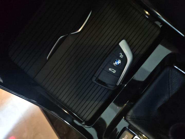 X1 2021 xDrive25Li Exclusive photo 8