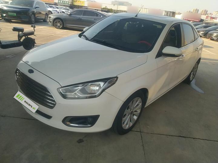 Escort 2015 1.5L AT Fashion
