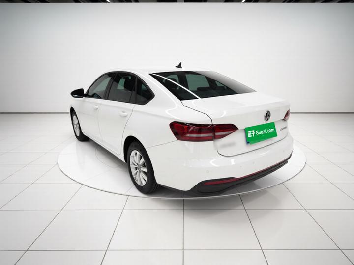 Lavida 2023 1.5L AT photo 4