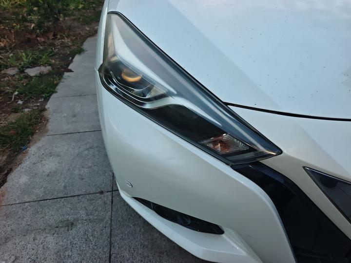 2016 1.6L CVT photo 7