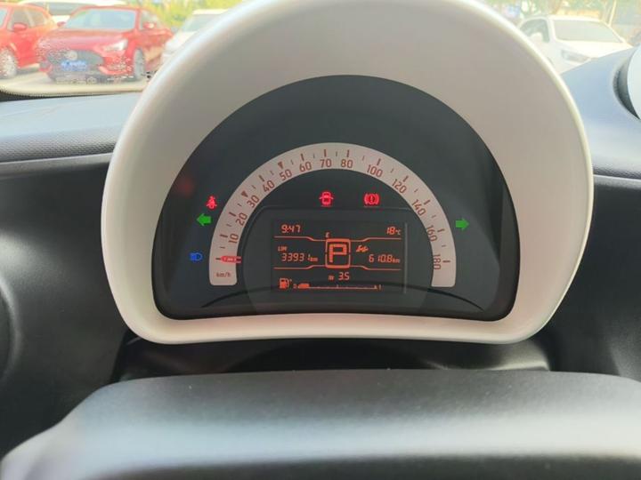 forfour 2018 1.0L 52 photo 7