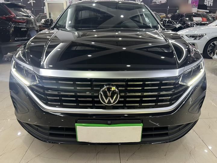 Passat 2024 280TSI Business photo 3