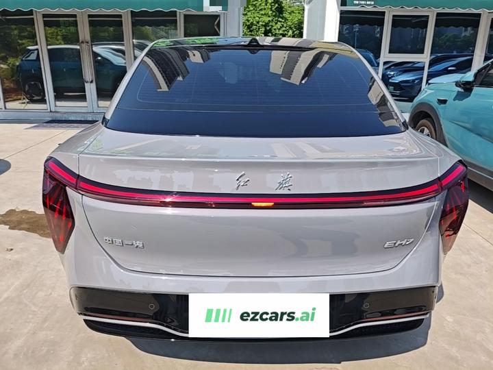 EH7 2025 640 AWD photo 3