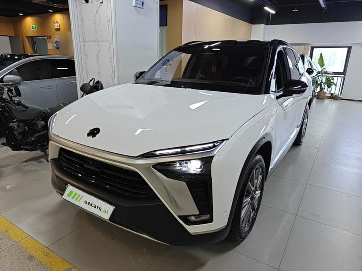 ES8 2020 415KM 6-Seater