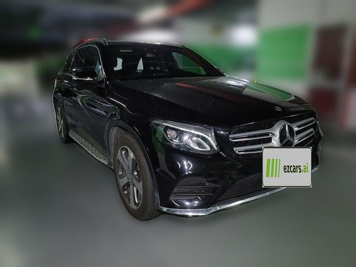 GLC 2017 GLC 260 4MATIC Luxury photo 3