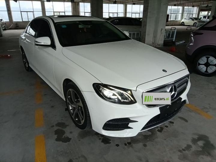 E-Class 2017 E 200 L Sport 4MATIC photo 3