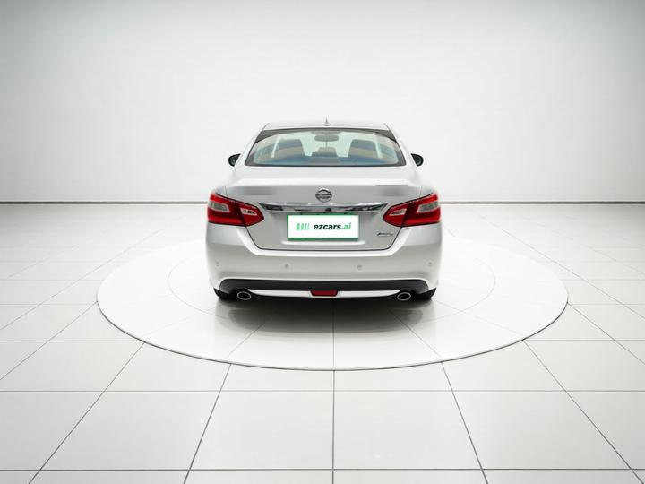 Teana 2016 Facelift 2.0L XL Comfort photo 5