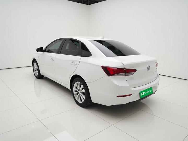 Excelle 2019 15T DCT Elite China VI photo 4