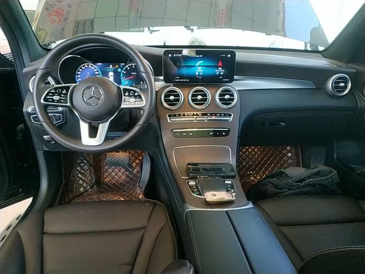 GLC 2022 Facelift GLC 300 L 4MATIC Dynamic photo 5