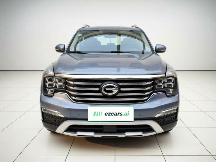 GAC Trumpchi GS8 2017 320T RWD Luxury Connected 7-Seater photo 2