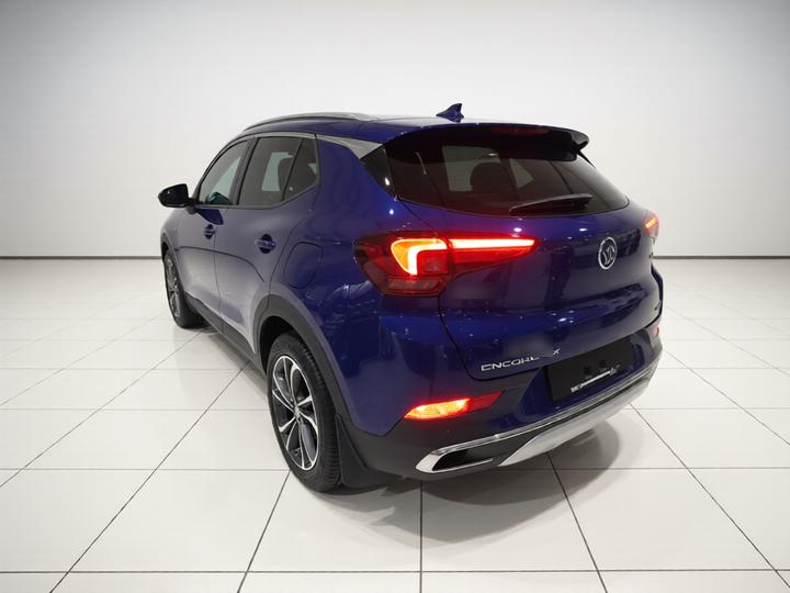 GX 2022 332T CVT RWD Luxury photo 4