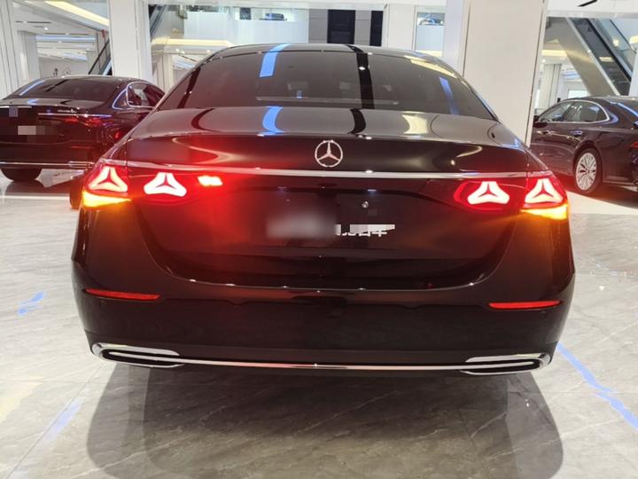 E-Class 2025 Facelift E 300 L Luxury photo 5