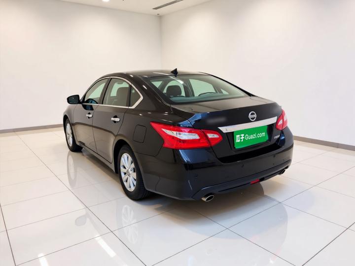 Teana 2016 Facelift 2.0L XL Comfort photo 4