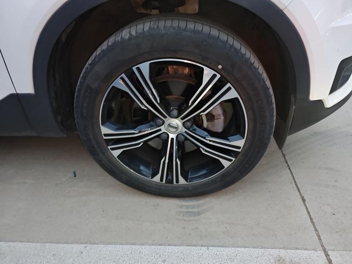 XC40 2021 T4 AWD Luxury photo 8