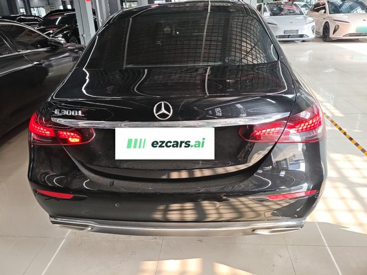 E-Class 2023 E 300 L Fashion photo 3
