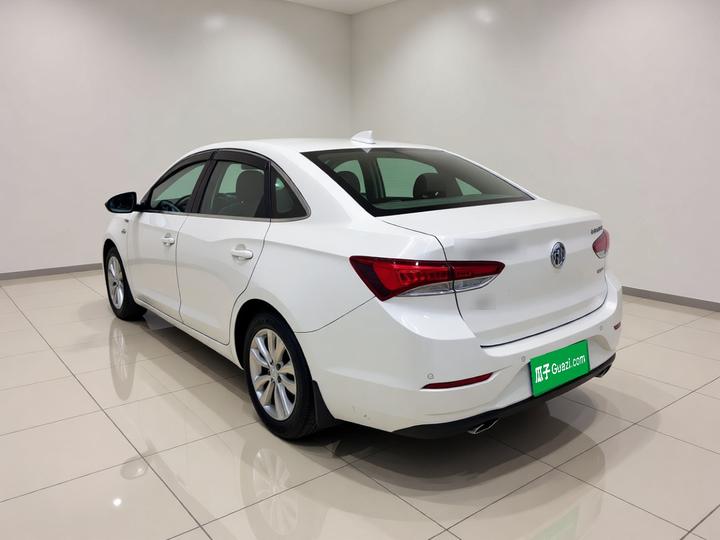 Excelle 2019 15T MT Elite China VI photo 4