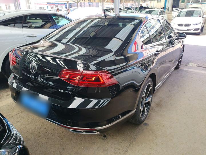Magotan 2025 Facelift 330TSI DSG Luxury photo 4