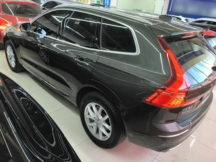 XC60 2020 T5 AWD Luxury photo 4