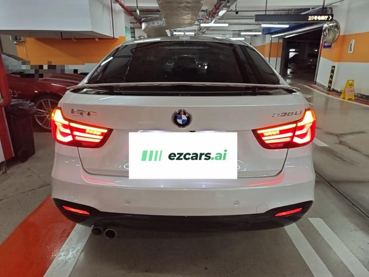3 SeriesGT 2020 320i M Sport Package photo 3