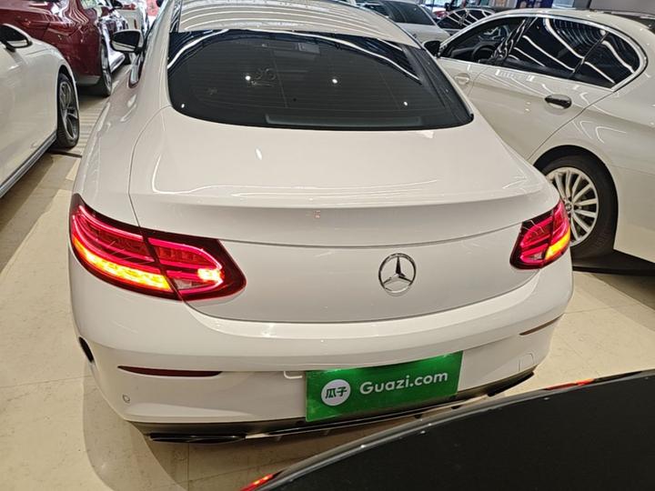 C-Class Imported 2020 C 260 Coupe photo 5