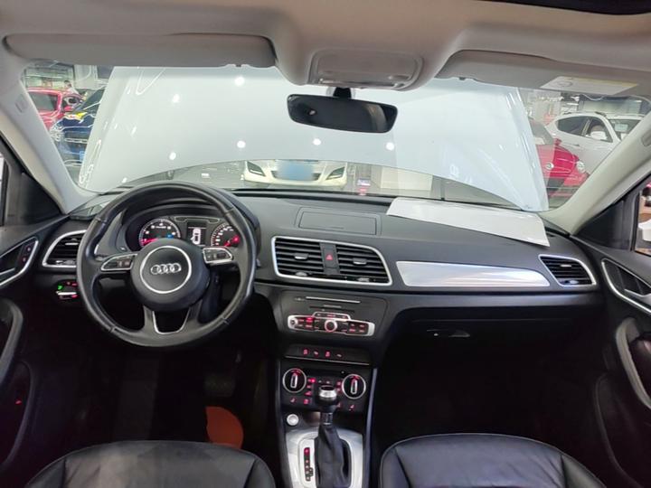 Q3 2017 35 TFSI photo 5