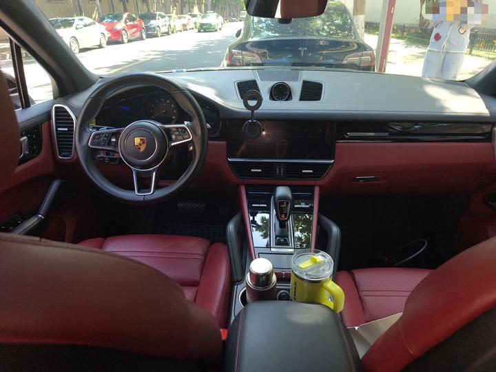 2018 Cayenne 3.0T photo 5