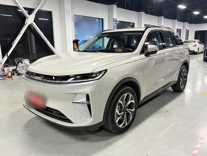 MAX 2025 Hi4 165 Ultra ADAS