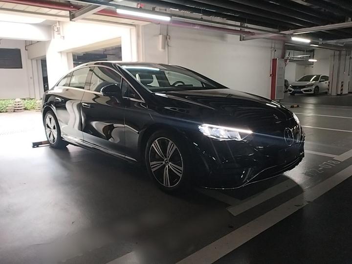 EQE 2025 500 4MATIC photo 3