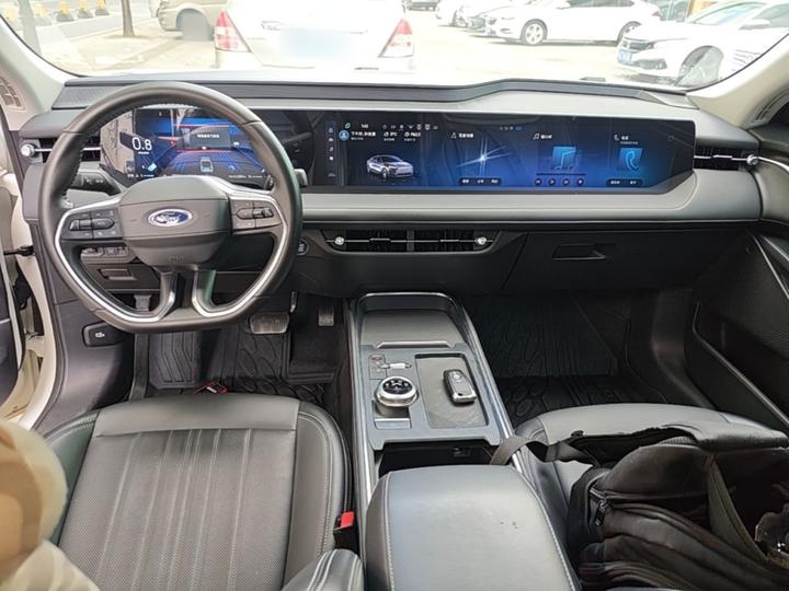 Mondeo 2025 2.0T EcoBoost Luxury photo 5