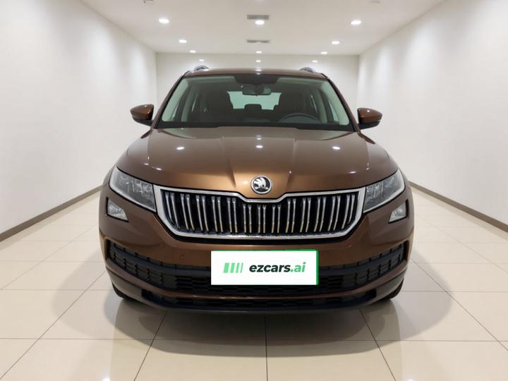 Kodiaq 2017 TSI330 5-Seater RWD Comfort photo 2