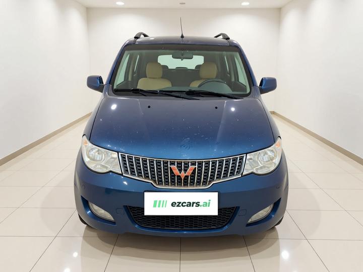 Wuling Hongguang 2014 1.2L Base IV photo 2