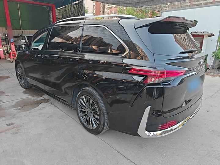 Sienna 2024 2.5L Hybrid Comfort photo 4